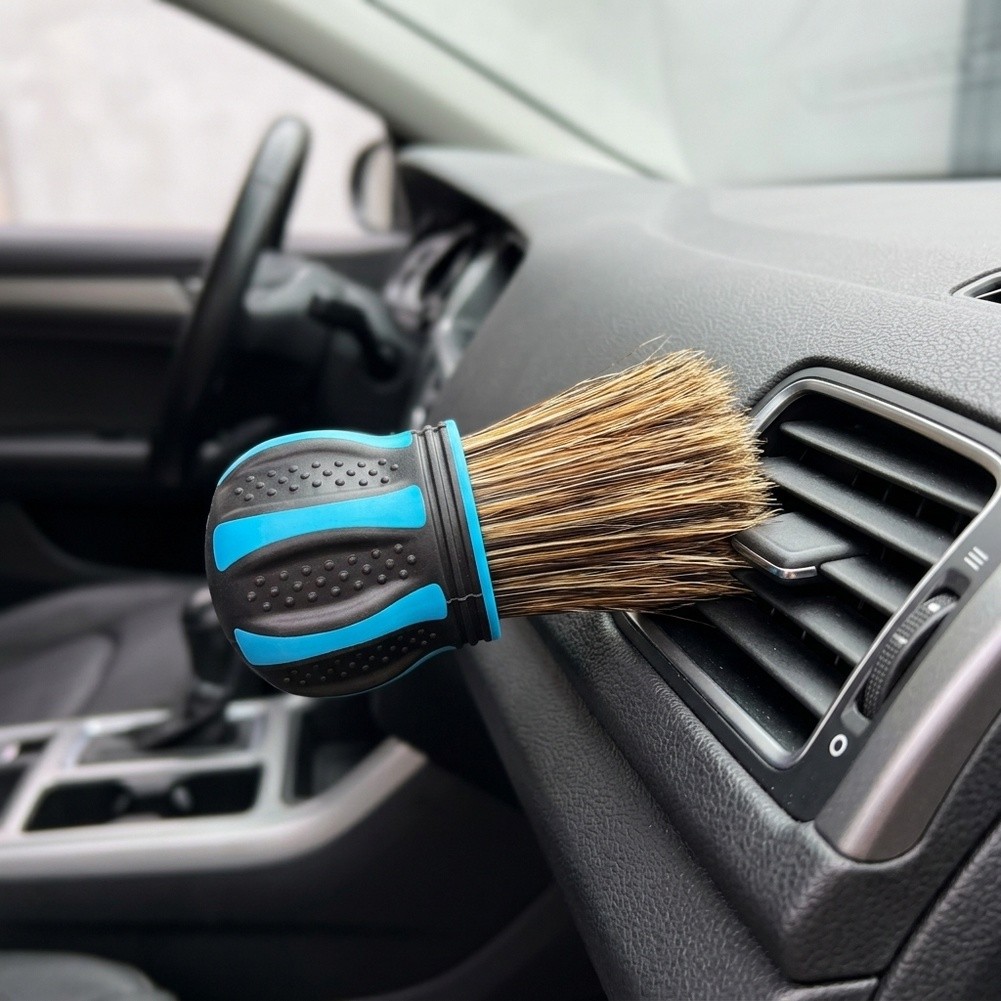 Pennello per la pulizia degli  - Dirt Brush Interior recensione e prezzo