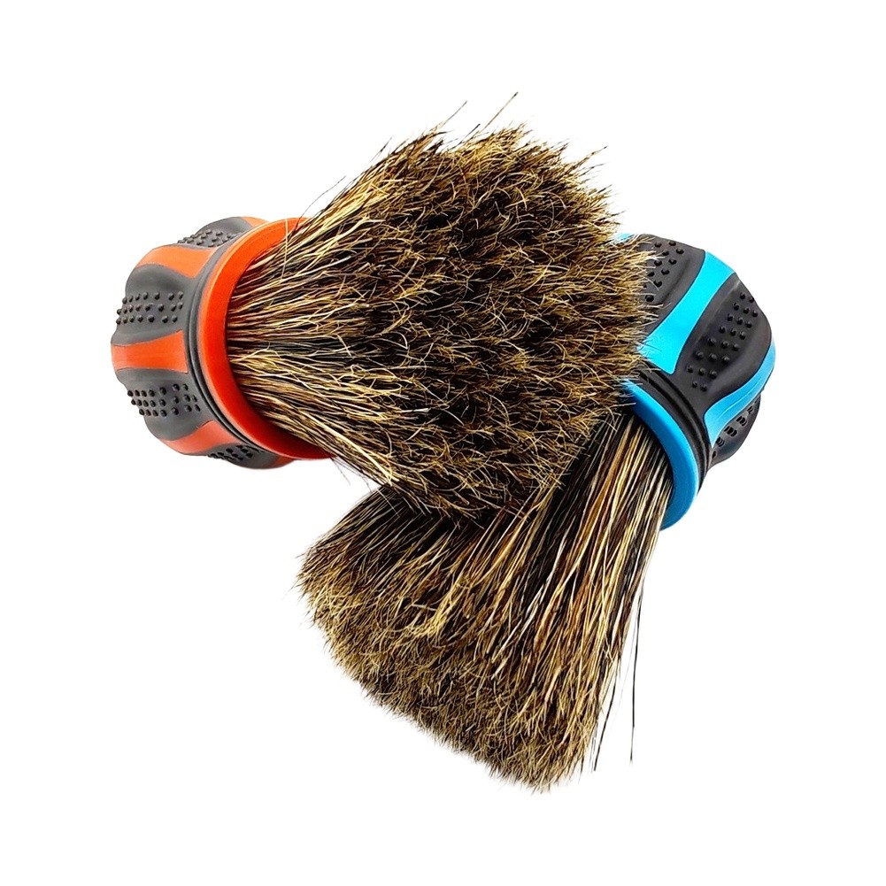 Pennello per la pulizia di int - Dirt Brush Interior recensione e prezzo